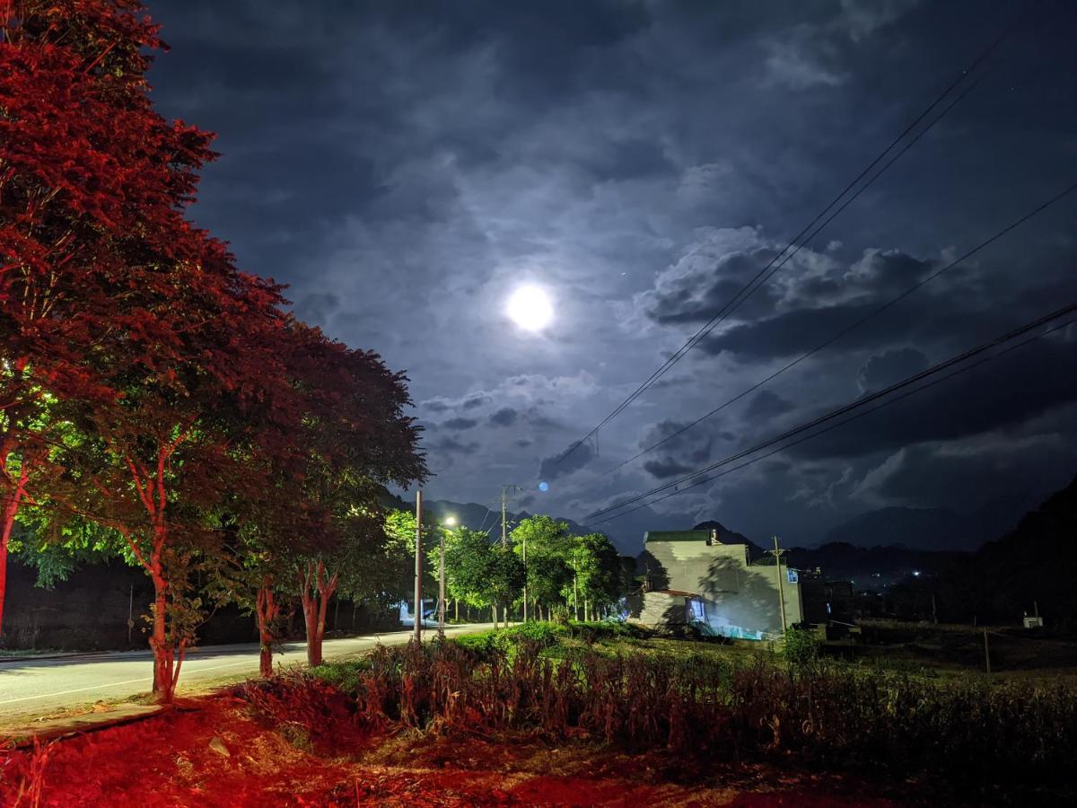 Nha Nghi Ngoc Lam Hotel Quan Ba Exterior foto