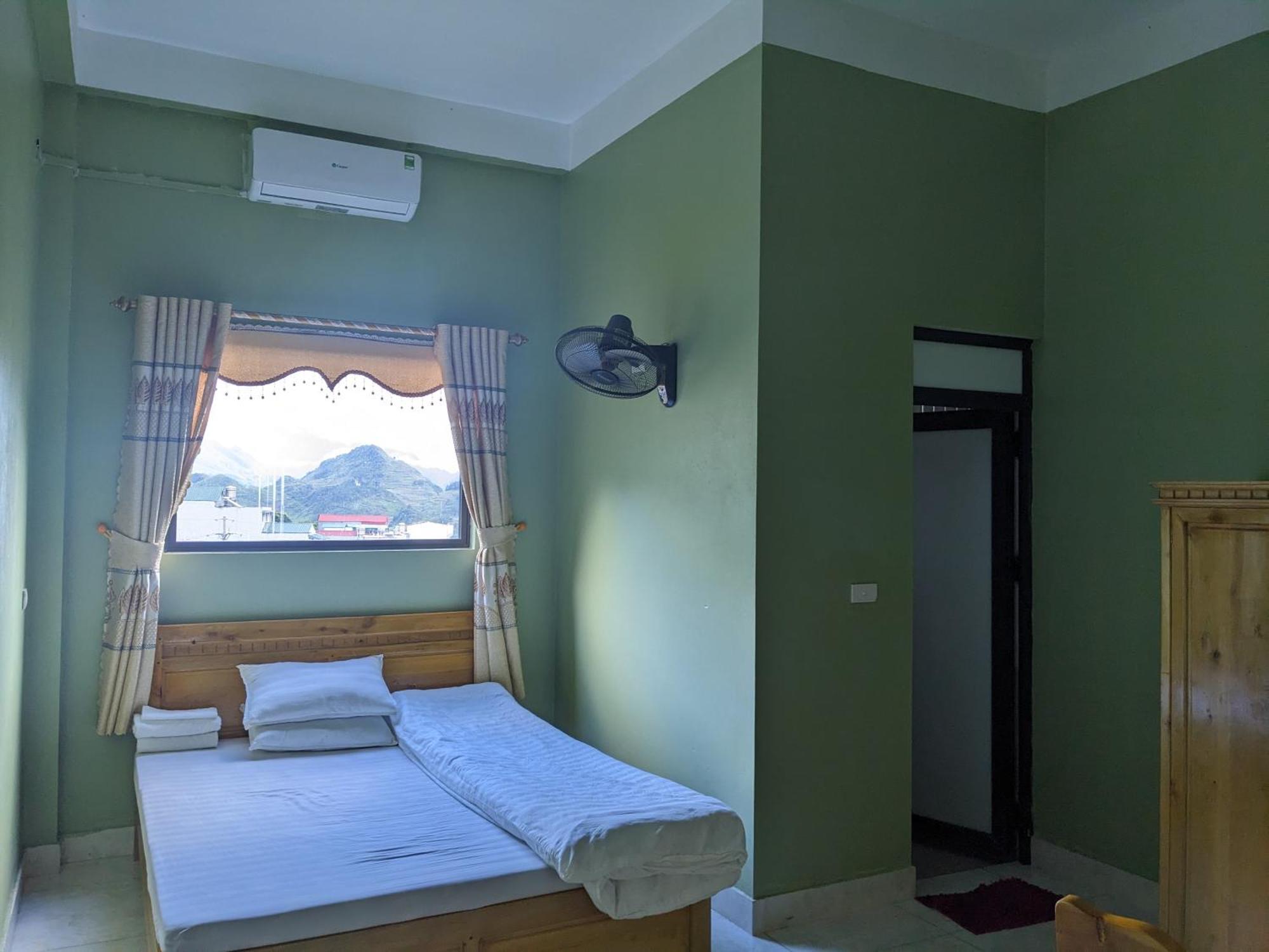 Nha Nghi Ngoc Lam Hotel Quan Ba Cameră foto
