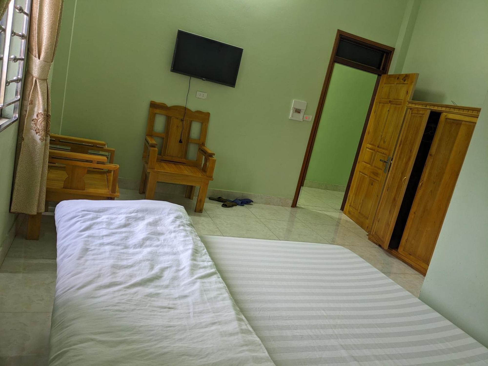 Nha Nghi Ngoc Lam Hotel Quan Ba Cameră foto